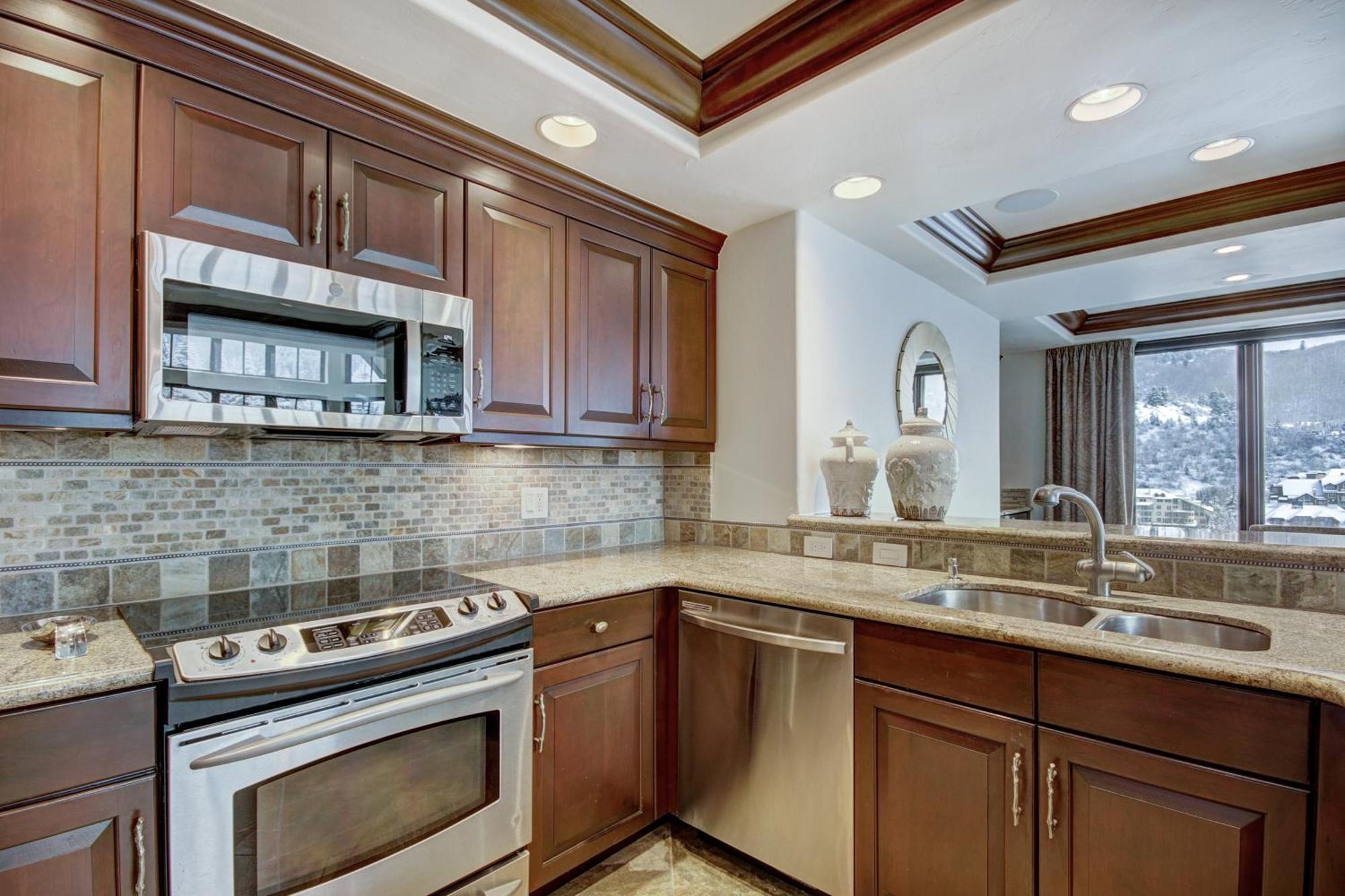 Luxury Ski-In 3 Bedroom Penthouse Inside Pines Lodge, Sleeps 10! Condo Beaver Creek Bagian luar foto
