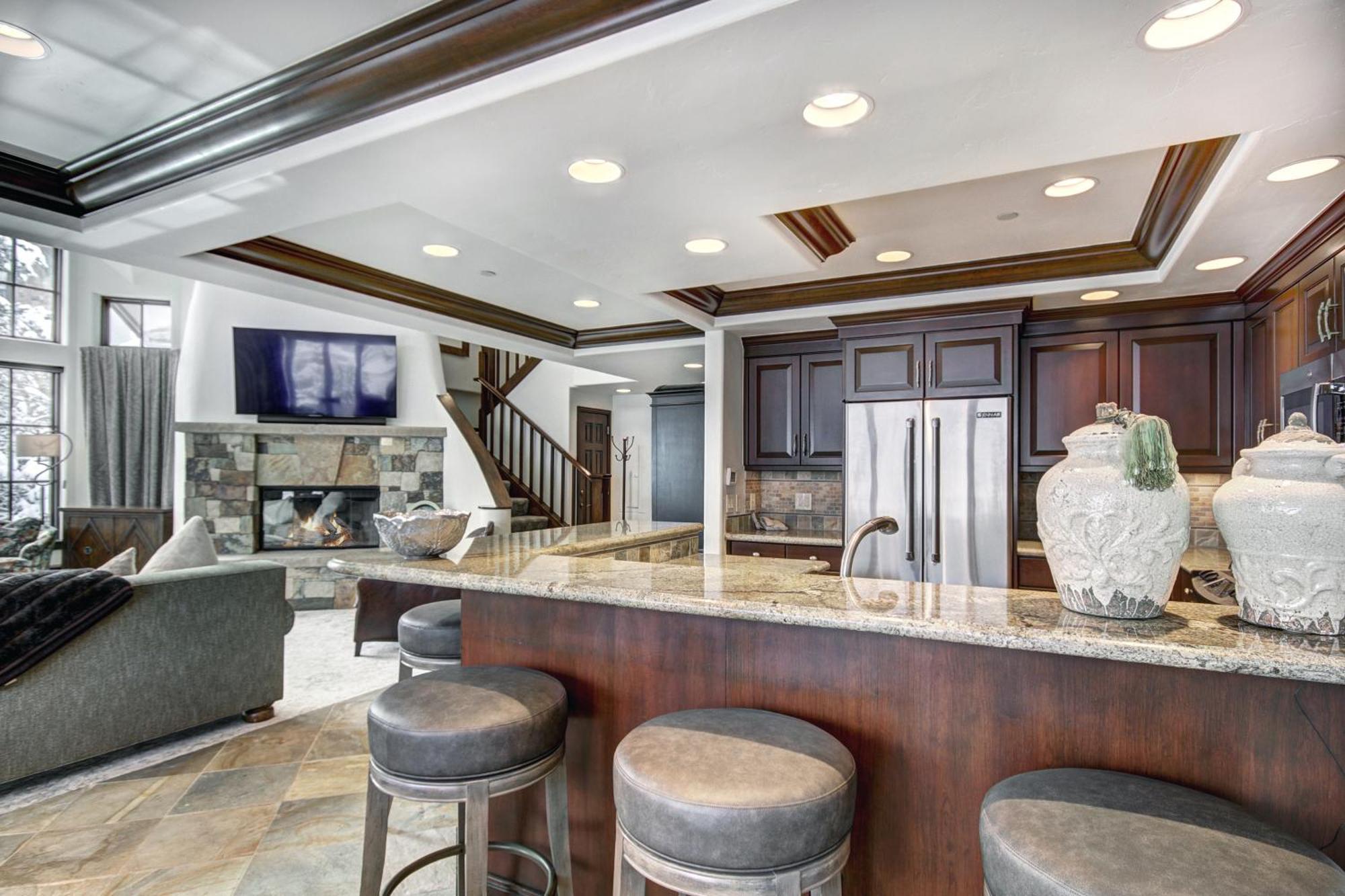 Luxury Ski-In 3 Bedroom Penthouse Inside Pines Lodge, Sleeps 10! Condo Beaver Creek Bagian luar foto